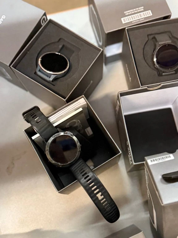 Foto Restposten von Marken-Smartwatches (Mix)
